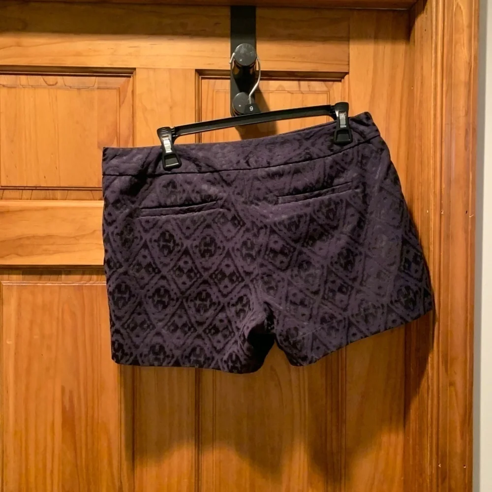 Banana Republic Factory Ikat Jacquard Shorts in Navy Size 8